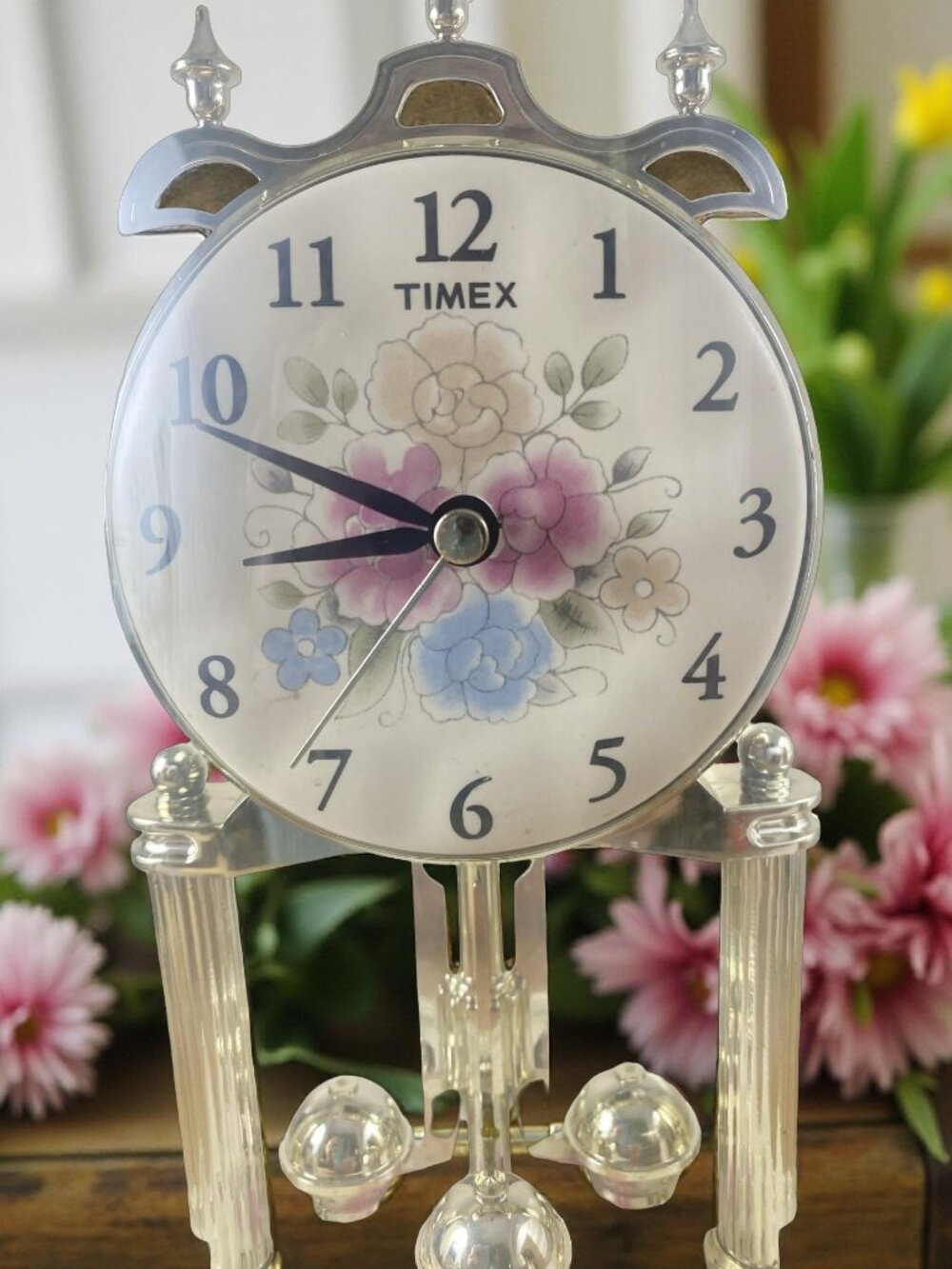Vintage Timex Anniversary Clock with Glass Dome - Doesn't Work - Cottagecore Cha - Picture 3 of 11
